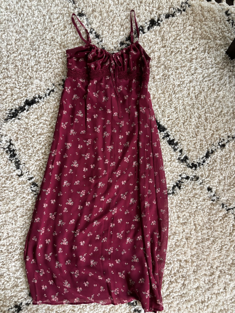 Women’s Burgundy Floral Spaghetti-Strap Dress